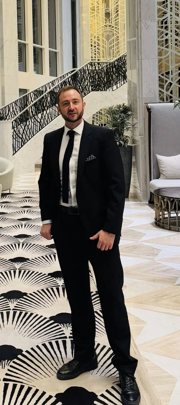Michael Kälin auf Geschäftsreise in Doha